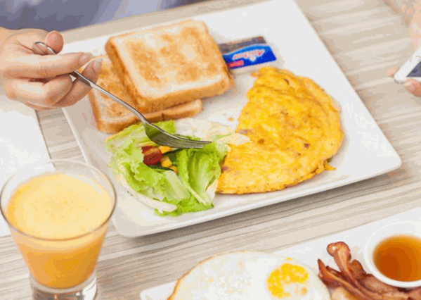 大哈小哈互联网早餐